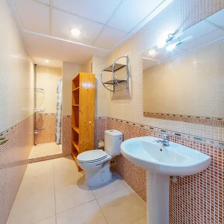 Appartement Vistas Despejadas A Pasos De La Playa, Piscina, 3bed