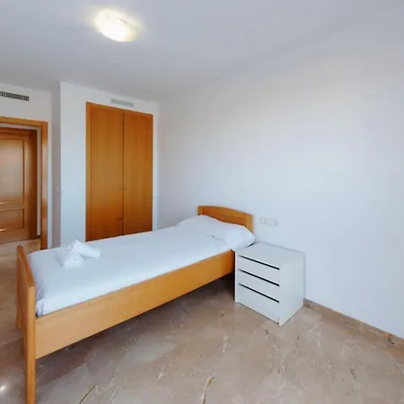 Vistas Despejadas A Pasos De La Playa, Piscina, 3bed * Dénia